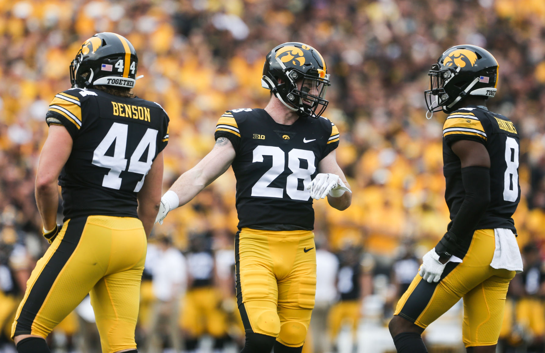 100921-qc-spt-iowa-fball-034